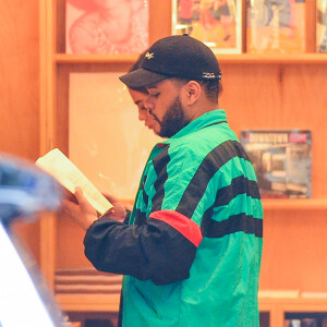 Selena Gomez et son compagnon The Weeknd sont allés faire du shopping à New York le 3 septembre 2017.