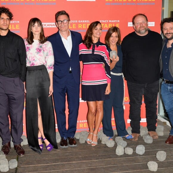 Romain Goupil, Louis Garrel, Stacy Martin, Michel Hazanavicius, sa femme Bérénice Bejo et Grégory Gadebois - Avant-première du film "Le Redoutable" au cinéma du Panthéon à Paris, France, le 11 septembre 2017. © Coadic Guirec/Bestimage