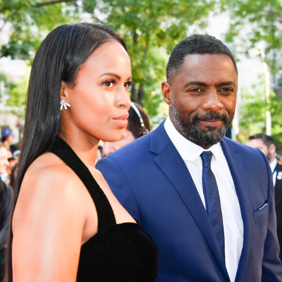 Idris Elba et sa nouvelle compagne Sabrina Dhowre à la première de "The Mountain Between Us" au Toronto International Film Festival 2017 (TIFF), le 10 septembre 2017. © Igor Vidyashev via Zuma Press/Bestimage