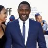 Idris Elba et sa nouvelle compagne Sabrina Dhowre à la première de "The Mountain Between Us" au Toronto International Film Festival 2017 (TIFF), le 10 septembre 2017.