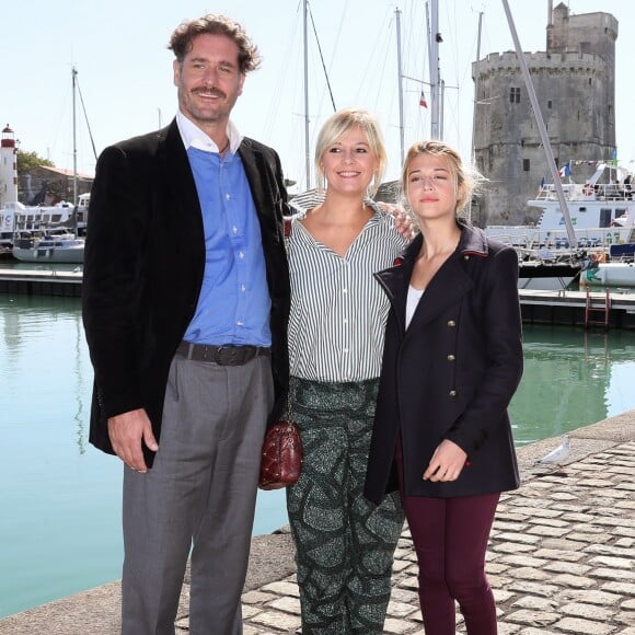 Flavie Flament, Phillip Schurer et Lou Gable - Photocall du téléfilm "La consolation" lors de la 19ème édition du Festival de la Fiction TV de la Rochelle, La Rochelle, le 15 septembre 2017. © Patrick Bernard/Bestimage