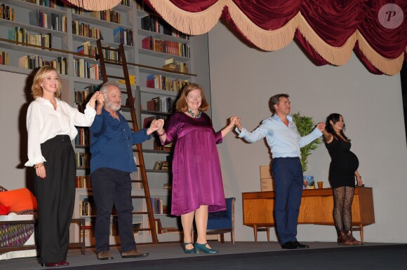 Semi-Exclusif - Alka Balbir, Léa Drucker, Fabrice Roger-Lacan, Guillaume de Tonquédec, Bernard Murat et Anne Benoît à la générale de la pièce "La Vraie Vie" au théâtre Edouard 7 à Paris, le 18 septembre 2017. © Guirec Coadic/Bestimage