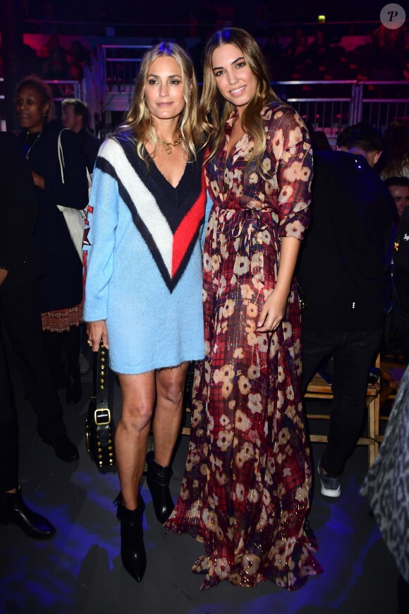 Amber Le Bon et Yasmin Le Bon au défilé "Rock Circus" de Tommy Hilfiger, à Londres, le 19 septembre 2017