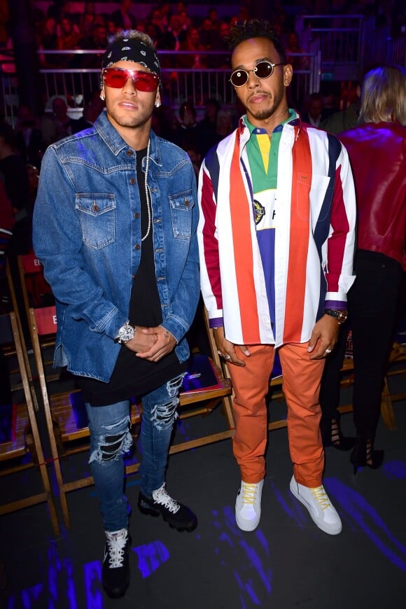 Lewis Hamilton et Neymar Jr au défilé "Rock Circus" de Tommy Hilfiger, à Londres, le 19 septembre 2017