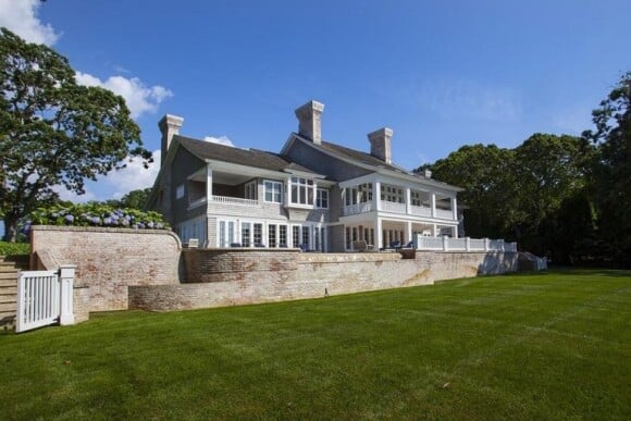 Beyoncé et Jay-Z ont acheté cette maison des Hamptons pour 26 millions de dollars.