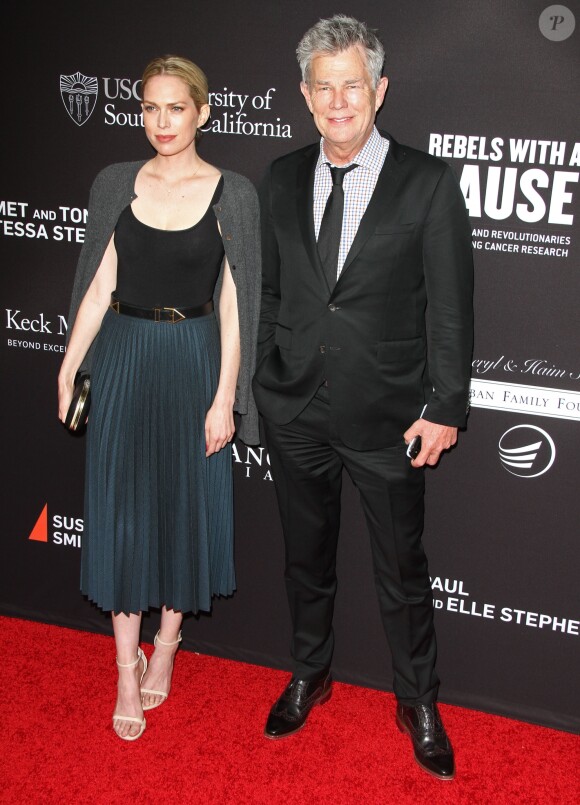 Erin Foster et son mari David Foster à la soirée de Gala Rebels With A Cause à The Barker Hangar à Santa Monica, le 11 mai 2016