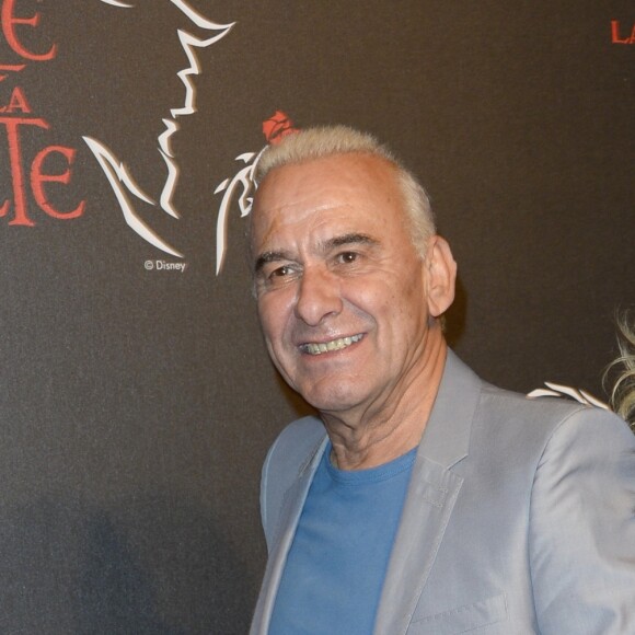 Michel Fugain et sa femme Sanda à la générale de la comédie musicale "La Belle et la Bete" au Théâtre Mogador à Paris le 24 octobre 2013.