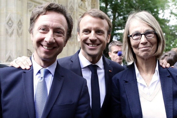 Le Président de la république française Emmanuel Macron visite le château de Monte-Cristo en compagnie de Stéphane Bern et Francoise Nyssen, Marly-le-Roi, France, le 15 septembre 2017. © Stéphane Lemouton/Bestimage