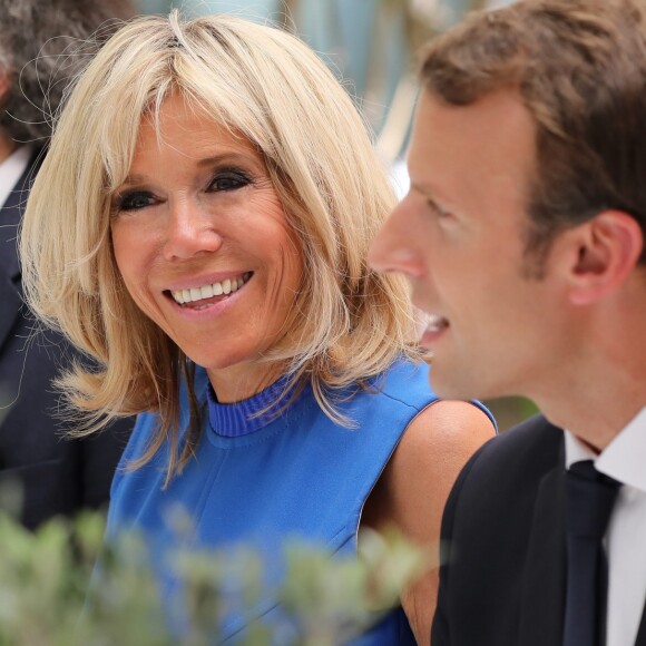 Christos Carras, Brigitte Macron et son mari Emmanuel Macron - Allocution du président de la République française lors d'une réception offerte par la France en l'honneur de la communauté française, suivie d un déjeuner avec des personnalités culturelles, à l'Ecole Française d'Athènes. Le 8 septembre 2017 © Dominique Jacovides / Bestimage