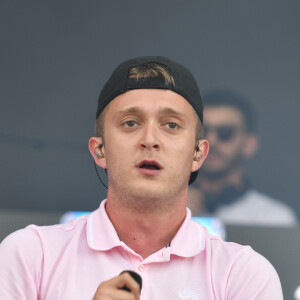 Vald - Festival Solidays à l'Hippodrome de Longchamp à Paris - © Lionel Urman/Bestimage