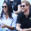 Première apparition officielle du prince Harry et sa compagne Meghan Markle dans les tribunes de la finale de tennis à la troisième édition des Invictus Games à Toronto, le 25 septembre 2017.