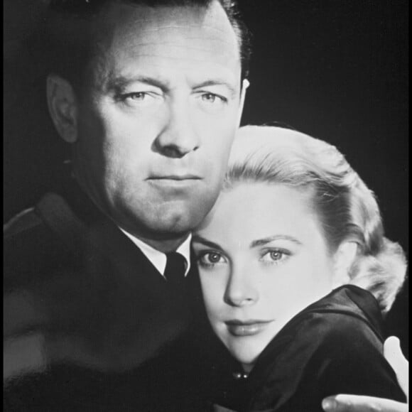 William Holder et Grace Kelly dans le film "Les ponts de Toko Ri".