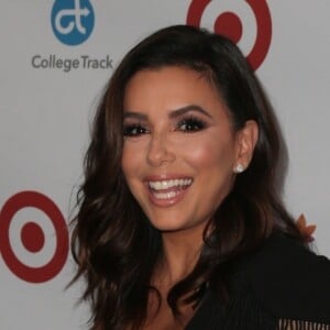 Eva Longoria au dîner caritatif de sa fondation à l'hôtel Four Seasons à Beverly Hills, le 12 octobre 2017.