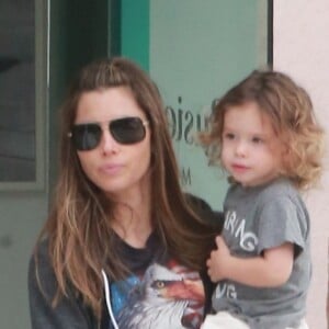 Jessica Biel accompagne son fils Silas à la crèche à Studio City, le 16 septembre 2017