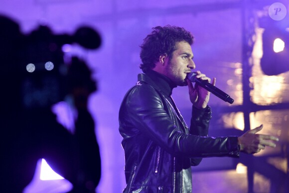 Amir - Concert "Paris, À nous les Jeux!" pour fêter l'attribution des Jeux Olympiques et Paralympiques d'été 2024 sur la place de l'hôtel de ville de Paris, France, le 15 septembre 2017. © Pierre Perusseau/Bestimage