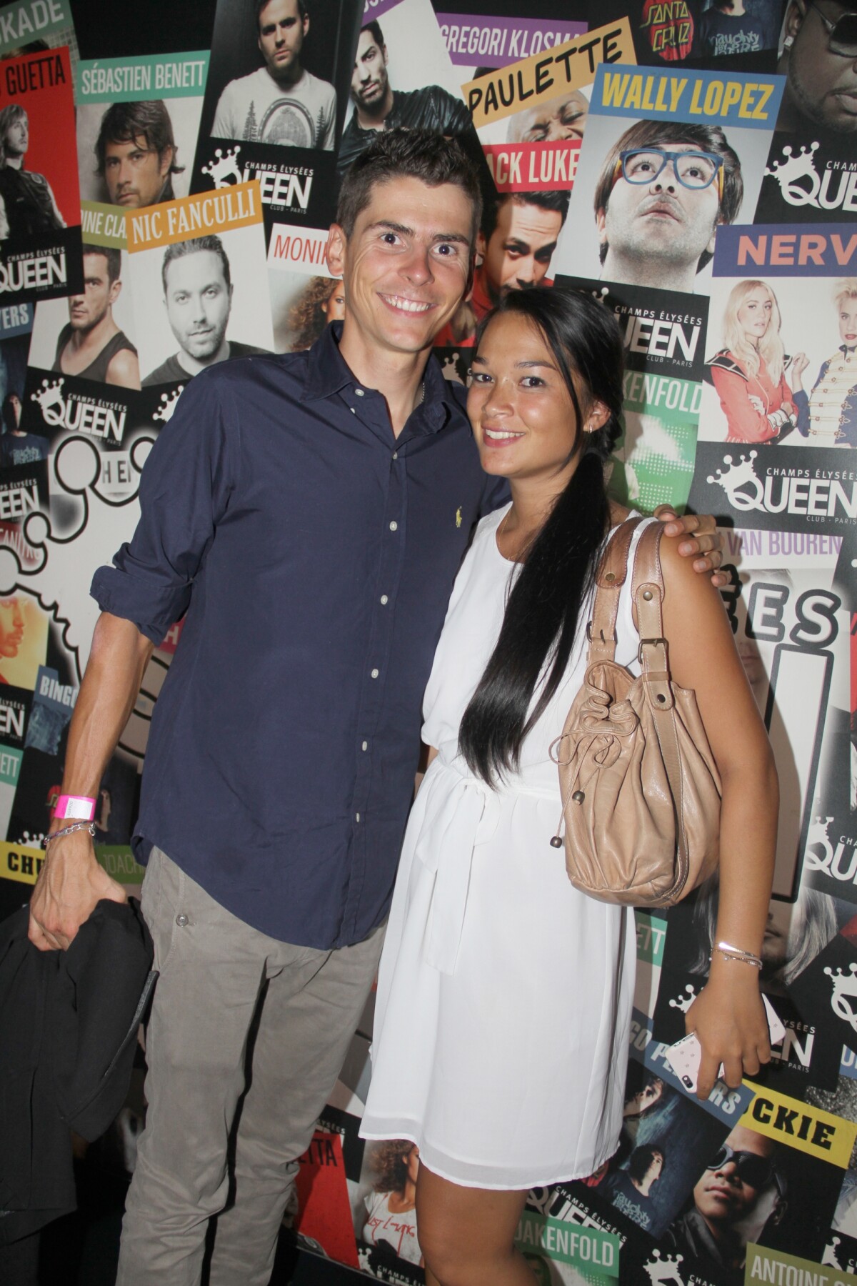 Photo : Exclusif - Warren Barguil et sa compagne Gabrielle - Les coureurs  du Tour de France se retrouvent en soirée au Queen à Paris le 26 juillet  2015. - Purepeople