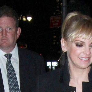 Anna Faris quitte l'émission "Late show with Stephen Colbert" à New York le 23 octobre 2017.