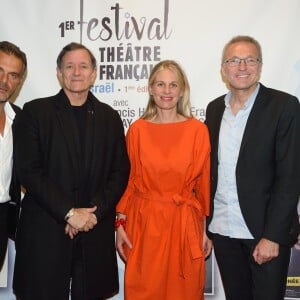 Le fondateur du festival, l'acteur et metteur en scène Steve Suissa, Francis Huster, la pianiste Claire-Marie Le Guay et Laurent Ruquier - 3e soirée du tout 1er Festival du Théâtre Français en Israël, organisé par Steve Suissa à Tel Aviv, le 29 octobre 2017. © Erez Lichtfeld/Bestimage