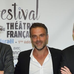 Le producteur du festival Jean-Marc Dumontet, le fondateur du festival l'acteur et metteur en scène Steve Suissa et Laurent Ruquier - 3e soirée du tout 1er Festival du Théâtre Français en Israël, organisé par Steve Suissa à Tel Aviv, le 29 octobre 2017. © Erez Lichtfeld/Bestimage