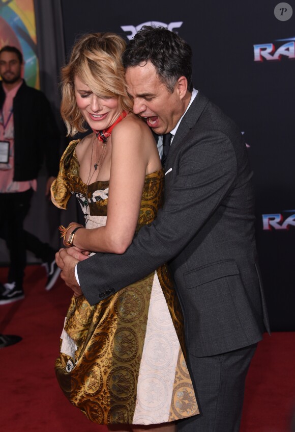 Mark Ruffalo et sa femme Sunrise à la première de 'Thor: Ragnarok' à Hollywood, le 10 octobre 2017