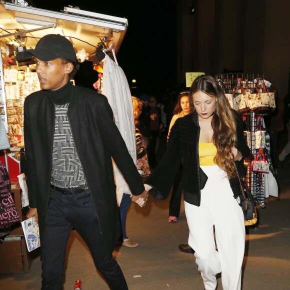 Le chanteur Stromae et sa femme Coralie Barbier - Défilé de mode "Kenzo" collection prêt-à-porter Printemps-Eté 2017 lors de la Fashion Week de Paris à la Cité de l'architecture et du patrimoine au Trocadéro à Paris, France, le 4 octobre 2016. © Christophe Aubert via Bestimage