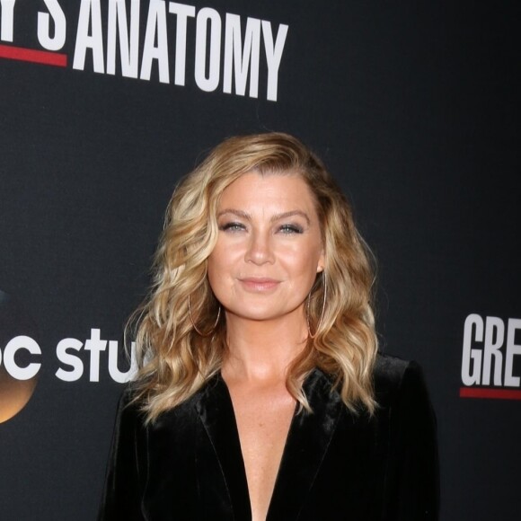 Ellen Pompeo - Les stars de "Grey's Anatomy" réunis pour fêter la diffusion du 300e épisode de la série au restaurant TAO à Hollywood, le 5 novembre 2017.