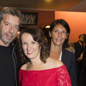 Exclusif - Anne Roumanoff, Michel Cymes et sa femme Nathalie - Backstage - Anne Roumanoff fête ses trente ans de carrière à l'Olympia lors d'une soirée exceptionnelle le samedi 4 novembre avec son spectacle " Aimons nous les uns les autres et plus encore ". Paris le 4 Novembre 2017 © Pierre Perusseau / Bestimage