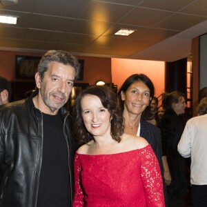 Exclusif - Anne Roumanoff, Michel Cymes et sa femme Nathalie - Backstage - Anne Roumanoff fête ses trente ans de carrière à l'Olympia lors d'une soirée exceptionnelle le samedi 4 novembre avec son spectacle " Aimons nous les uns les autres et plus encore ". Paris le 4 Novembre 2017 © Pierre Perusseau / Bestimage