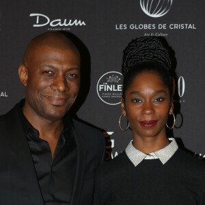 Harry Roselmack et sa femme Chrislaine au photocall de la 11e cérémonie des Globes de Cristal au Lido à Paris le 30 janvier 2017. © CVS / Bestimage