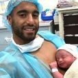 Le joueur brésilien du PSG Lucas annonce la naissance de son fils Miguel sur Instagram le 13 novembre 2017.