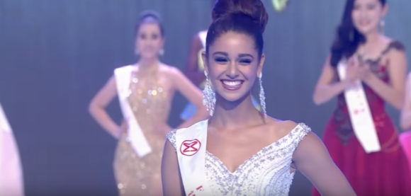 Aurore Kichenin, dans le Top 5 de Miss Monde 2017. La gagnante est Miss Inde, Manushi Chillar. Novembre 2017.