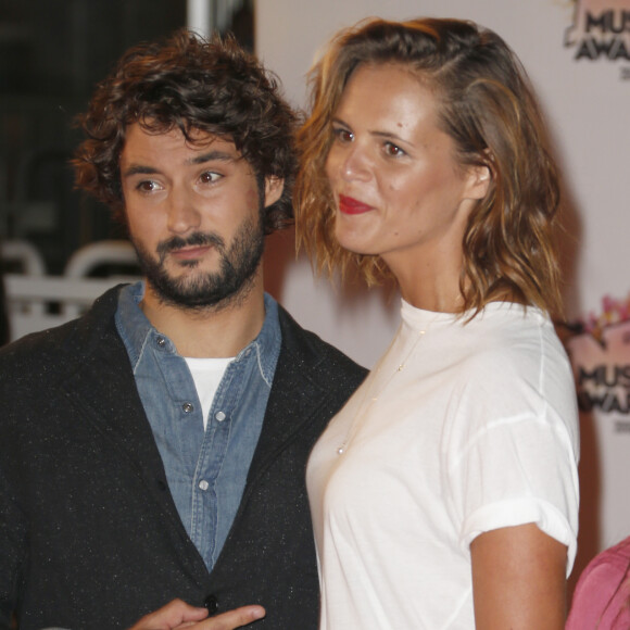 No web - No chaînes TV - Laure Manaudou et son compagnon Jérémy Frérot - Arrivées à la 17ème cérémonie des NRJ Music Awards 2015 au Palais des Festivals à Cannes, le 7 novembre 2015. © Christophe Aubert via Bestimage