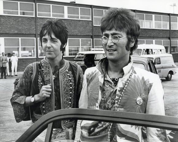 John Lennon et Paul McCartney - Archives sur le groupe de rock Britannique "The Beatles", Londres, 1967