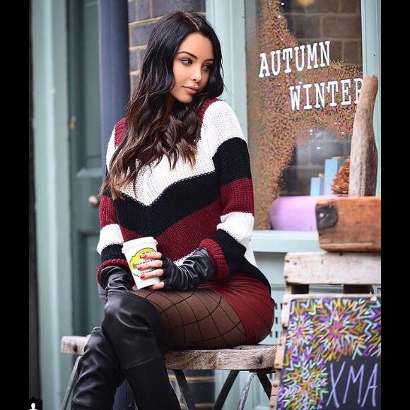 Nabilla Benattia sexy sur Instagram, 2017
