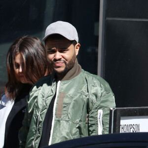 Exclusif - Selena Gomez se promène avec The Weeknd dans les rues de Toronto le 18 mars 2017 © CPA/Bestimage16/03/2017 - Toronto