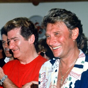 Stéphane Collaro, Eddy Mitchell et Johnny Hallyday à Saint Tropez en 1989