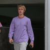 Exclusif - Justin Bieber et un ami se baladent et plaisantent avec les photographes dans les rues de West Hollywood, le 10 décembre 2017