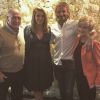David Beckham pose avec sa petite soeur Joanne et leurs parents sur Instagram, le 6 novembre 2017.