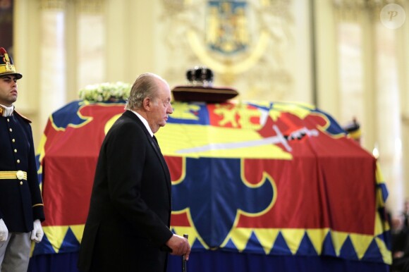 Le roi Juan Carlos d'Espagne - Obsèques du roi Michel de Roumanie à Bucarest, le 16 décembre 2017.