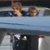 Justin Bieber et Selena Gomez prennent un jet privé à l'aéroport de Van Nuys à Los Angeles, le 16 décembre 2017