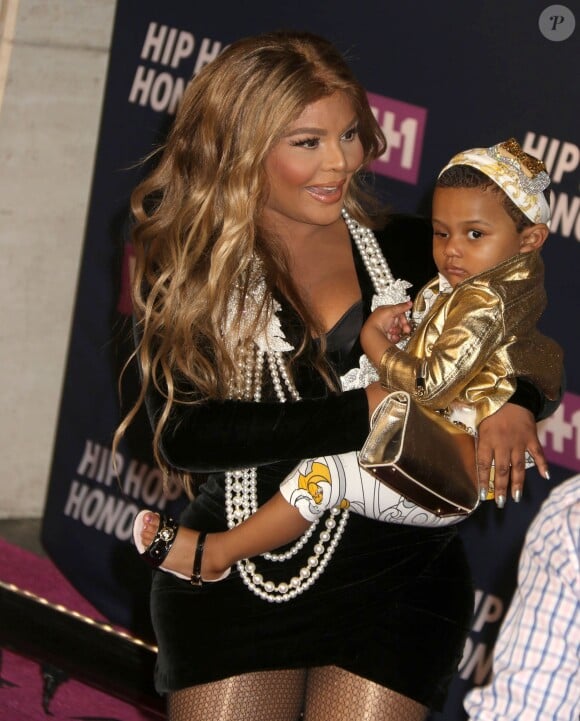 Lil' Kim et son fils Royal Reign à la première de VH1 Hip Hop à New York, le 11 juillet 2016
