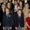 Le roi Philippe, la reine Mathilde, la princesse Elisabeth, le prince Gabriel, le prince Emmanuel, la princesse Eléonore et la princesse Astrid de Belgique, lors du concert de Noël au Royal Palace à Bruxelles, le 20 décembre 2017.20/12/2017 - Bruxelles