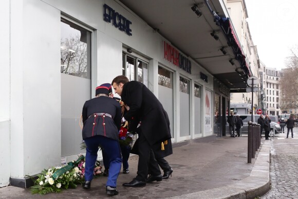 Emmanuel Macron - Hommage aux victimes de l'attentat de l'Hyper Cacher de la porte de Vincennes à Paris le 7 janvier 2018. La prise d'otages du magasin Hyper Cacher de la porte de Vincennes à Paris est une attaque terroriste islamiste et antisémite, perpétrée le 9 janvier 2015 qui avait fait 5 morts en tout (trois clients, un employé, le terroriste). © Stéphane Lemouton/Bestimage