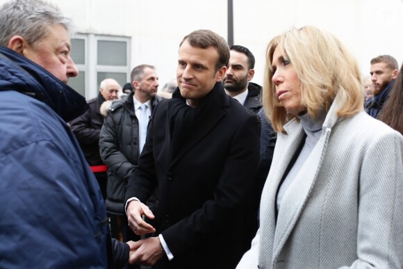 Emmanuel Macron et sa femme Brigitte Macron - Hommage aux victimes de l'attentat de Charlie Hebdo à Paris le 7 janvier 2018. L'attentat contre Charlie Hebdo est une attaque terroriste islamiste perpétrée contre le journal satirique Charlie Hebdo le 7 janvier 2015 à Paris, jour de la sortie du numéro 1 177 de l'hebdomadaire qui avait a fait 12 morts. © Stéphane Lemouton/Bestimage