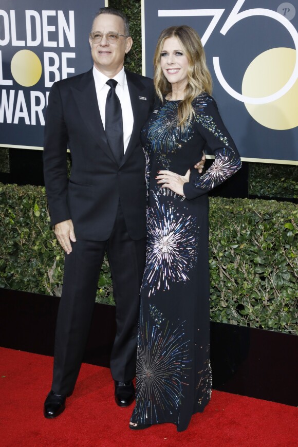 Tom Hanks et sa femme Rita Wilson sur le tapis rouge de la 75ème cérémonie des Golden Globe Awards au Beverly Hilton à Los Angeles, le 7 janvier 2018.