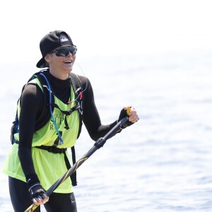 Exclusif - La princesse Charlene de Monaco lors de la 2e Riviera Sup Race, une course de stand up paddle de 14 km, le 25 juin 2016. © Claudia Albuquerque/Bestimage
