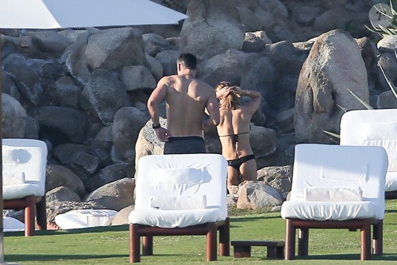 Exclusif - LeAnn Rimes et son mari Eddie Cibrian en vacances à Cabo San Lucas, Mexique, le 10 janvier 2018.