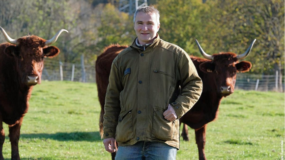 L'amour est dans le pré 2018 : Éric, un cool et coquin quinquagénaire