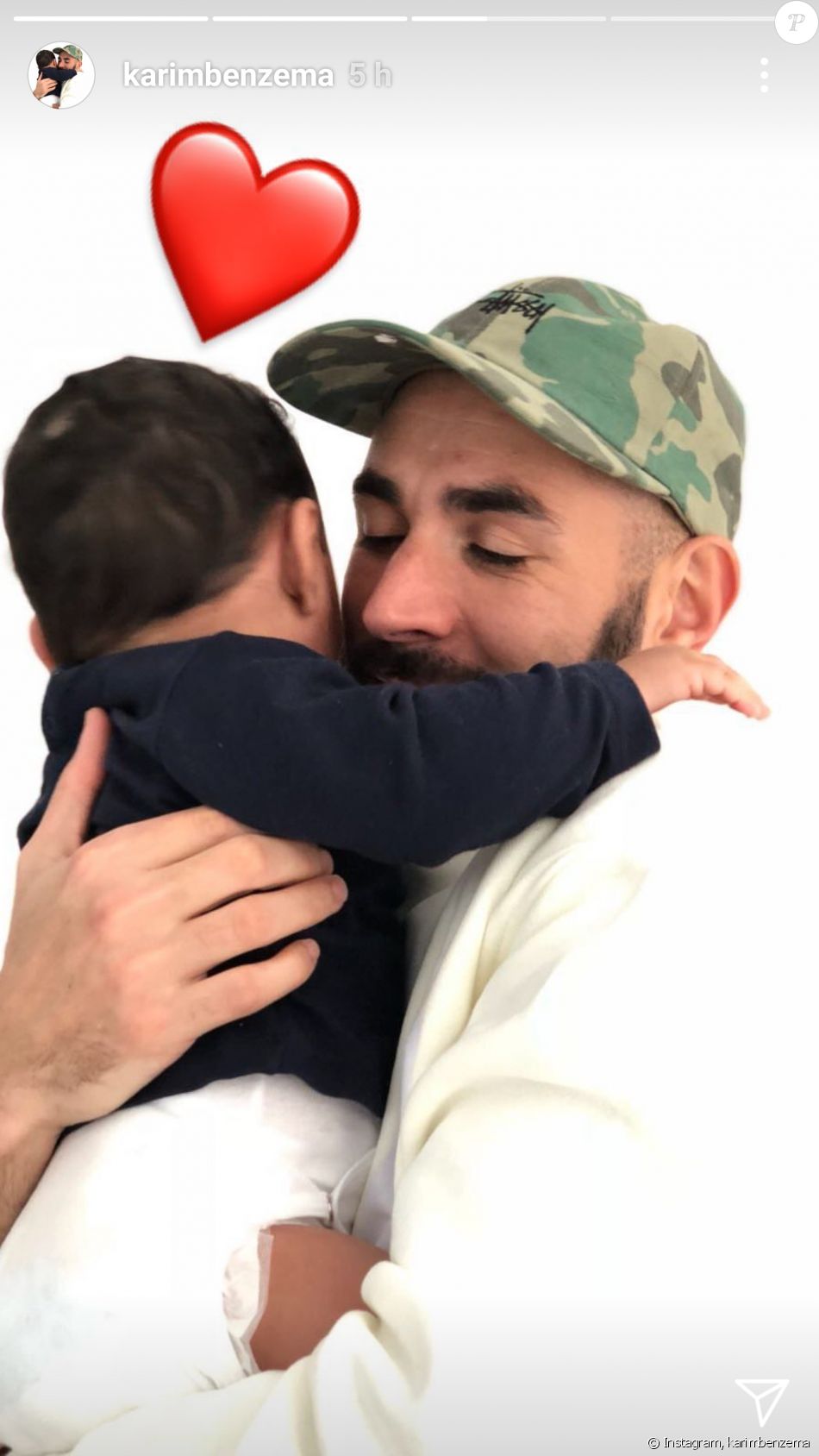 Karim Benzema Partage Un Câlin Avec Son Fils De 6 Mois Tendre Moment Partagé Dans Une Story