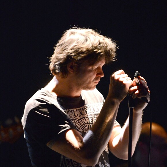 Bertrand Cantat sur scène pour un hommage à Alain Bashung, à Paris les 29 et 30 mars 2013.